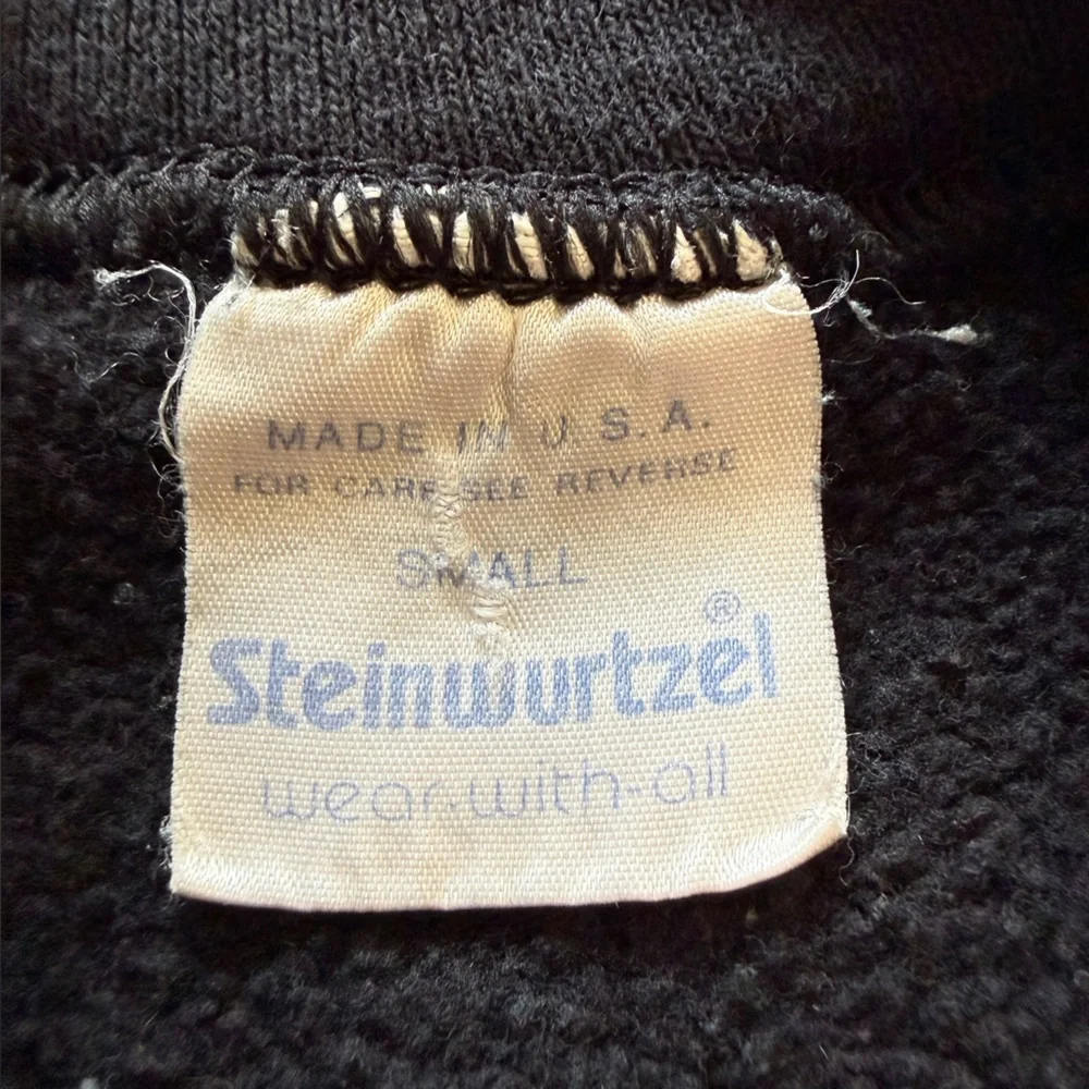 Vintage WWF Superstars Sweatshirt Hulk Hogan Kids Black‎ Crewneck USA